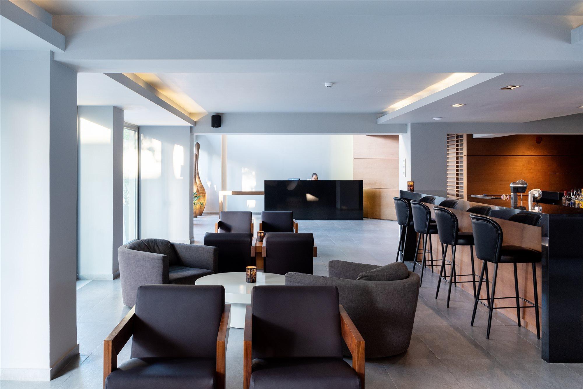 Hotel Oktober Downtown Boutique 3*