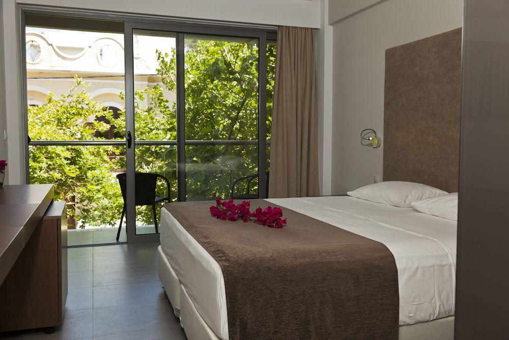 Oktober Downtown Boutique Hotel