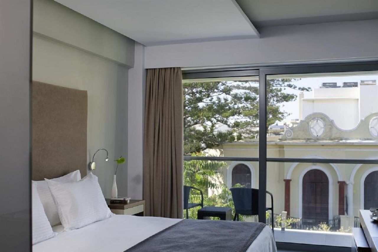 Hotel Oktober Downtown Boutique 3*